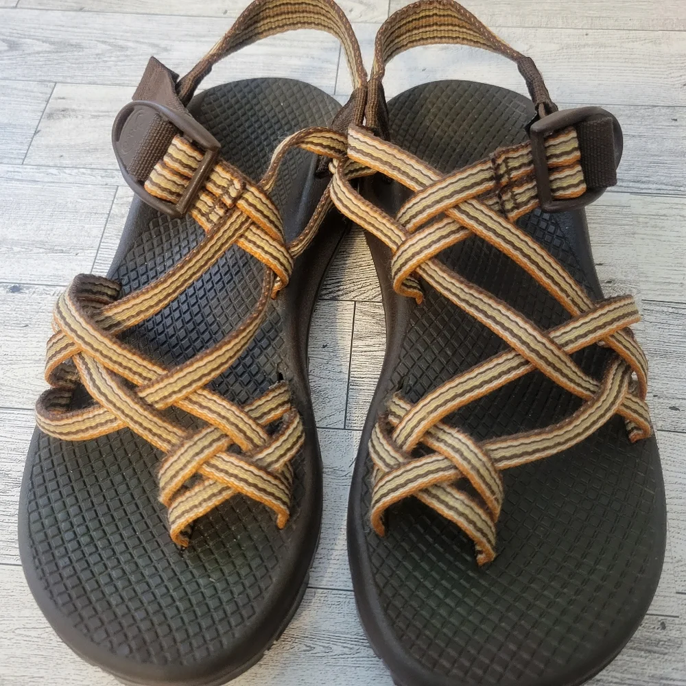 Sold Chaco Womens 6 Sandals Strappy Sports Hicking Vibram Sole Brown Orange. - Picture 6 of 7